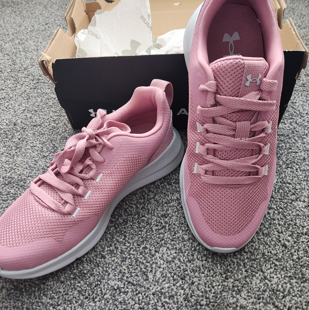 NWT Pink women's Under Armour shoes
